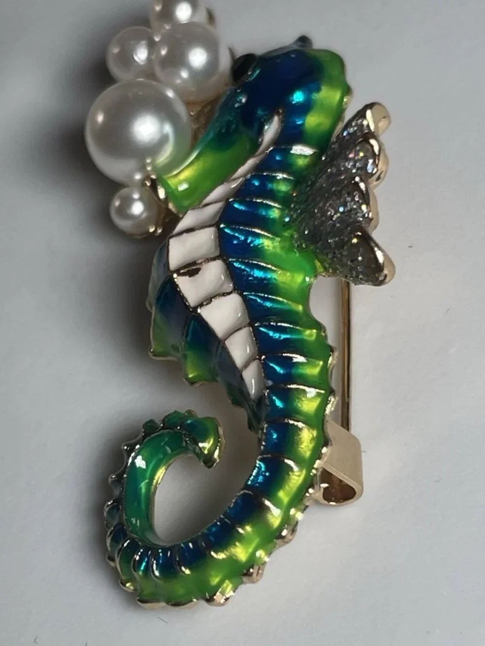 Blue Green Enamel Seahorse Brooch Pin Faux Pearl Rhinestone Gold Tone Ocean